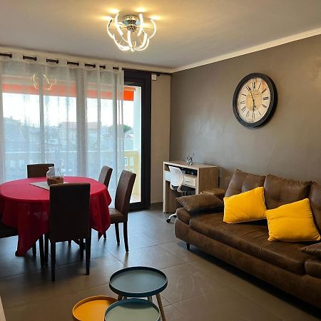 Sun Escape, Appart Renove Climatise 3 Pieces 4-6 Pers, 350M De La Plage Марсилия Екстериор снимка