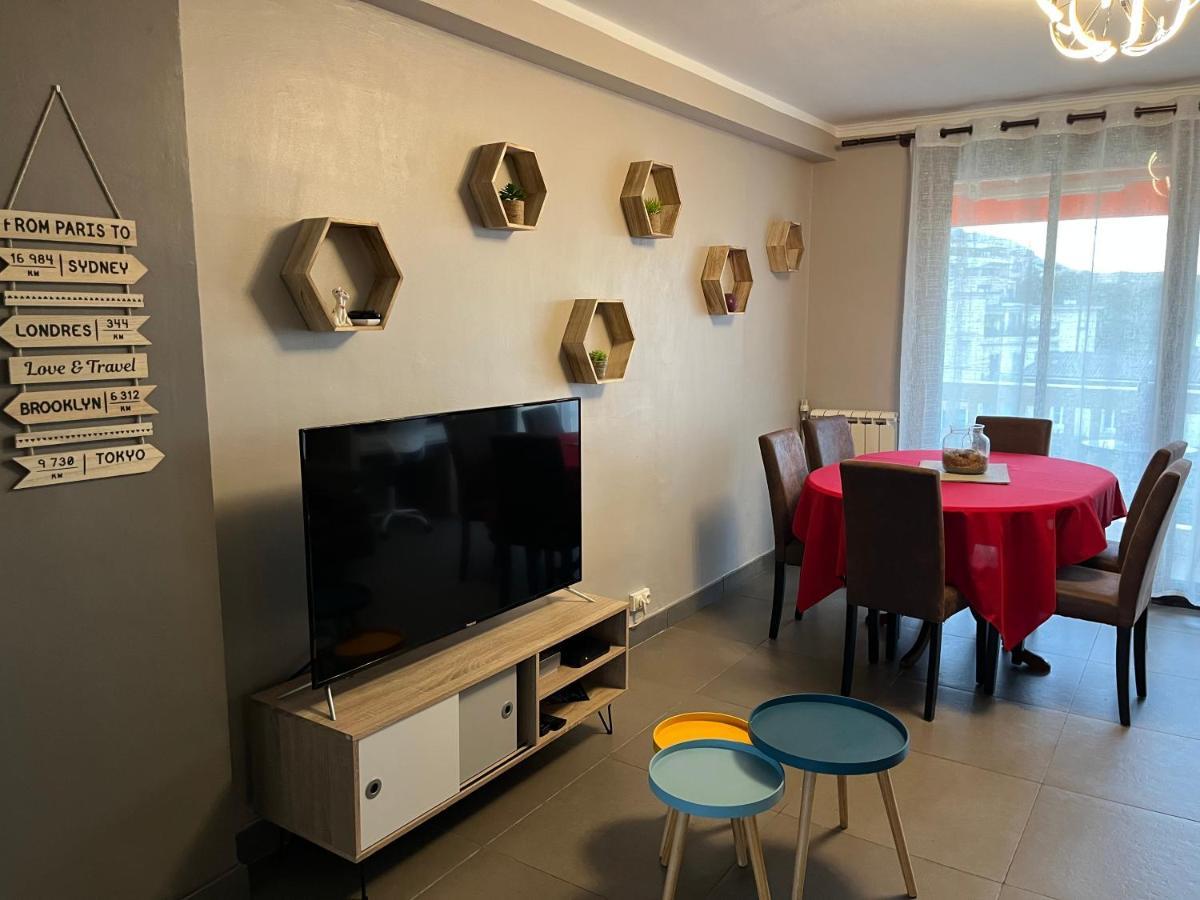 Sun Escape, Appart Renove Climatise 3 Pieces 4-6 Pers, 350M De La Plage Марсилия Екстериор снимка